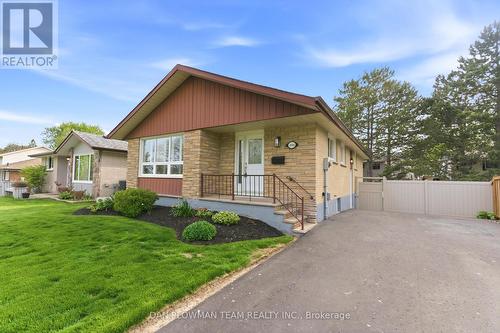 808 CENTRAL PARK BOULEVARD N  Oshawa, ON L1G 6B1