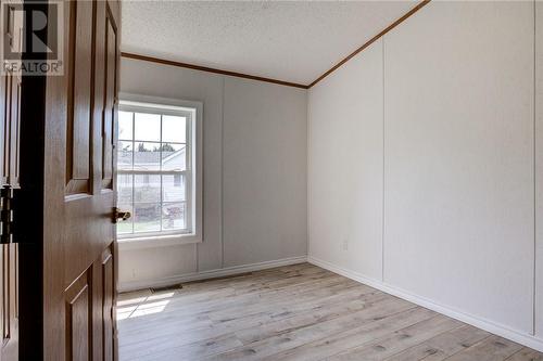 92 Corbin Avenue, Wahnapitae, ON 