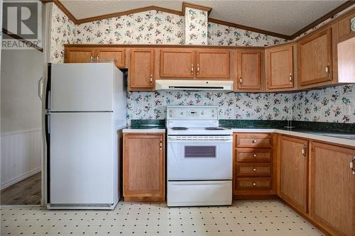 92 Corbin Avenue, Wahnapitae, ON 