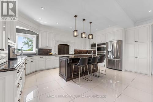 34 Marlene Stewart Drive, Pelham (Fonthill), ON - Indoor Photo Showing Kitchen With Stainless Steel Kitchen With Upgraded Kitchen