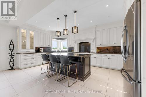 34 Marlene Stewart Drive, Pelham (Fonthill), ON - Indoor Photo Showing Kitchen With Upgraded Kitchen