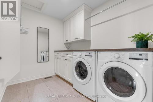 34 Marlene Stewart Drive, Pelham (Fonthill), ON - Indoor Photo Showing Laundry Room