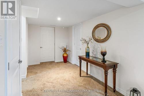 10 - 515 Skyline Avenue, London North (North B), ON - Indoor Photo Showing Other Room