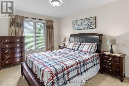 10 - 515 Skyline Avenue, London North (North B), ON - Indoor Photo Showing Bedroom