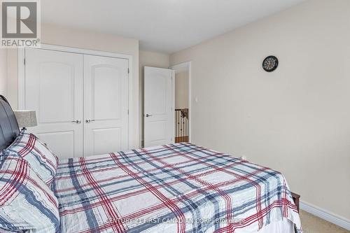 10 - 515 Skyline Avenue, London North (North B), ON - Indoor Photo Showing Bedroom