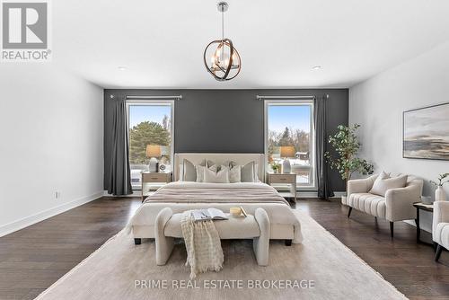 115 South Carriage Road, London North (North I), ON - Indoor Photo Showing Bedroom
