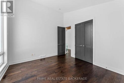 115 South Carriage Road, London North (North I), ON - Indoor Photo Showing Other Room