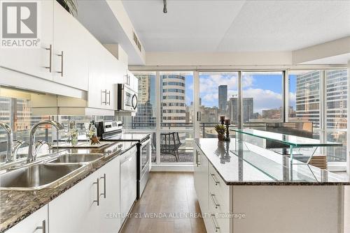 1709 - 220 Victoria Street, Toronto, ON - Indoor Photo Showing Kitchen With Double Sink