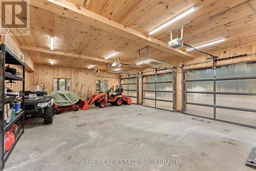 575 Emily Street, St. Marys, ON - Indoor Photo Showing Garage
