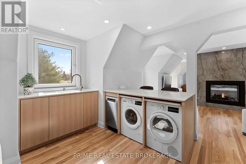 575 Emily Street, St. Marys, ON - Indoor Photo Showing Laundry Room