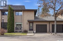 3 425 PINEHOUSE DRIVE  Saskatoon, SK S7K 5R2