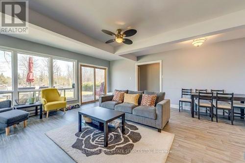 198 Centennial Lane, Trent Hills, ON - Indoor Photo Showing Living Room