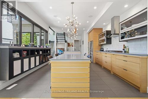 Main Floor: Stunning Kitchen - 20 Garfield Avenue, London South (South F), ON - Indoor