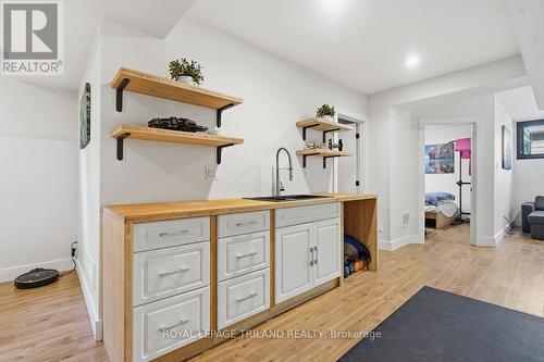 Lower Level: Self Contained Unit Kitchen - 20 Garfield Avenue, London South (South F), ON - Indoor Photo Showing Other Room