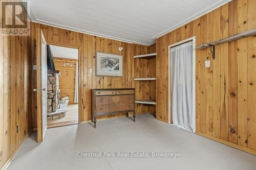 Bedroom #1 - 1026 Carlson Place, Bracebridge (Draper), ON - Indoor Photo Showing Other Room