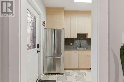 475 Kent Street, Ottawa, ON - Indoor Photo Showing Kitchen