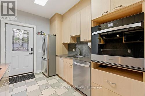 475 Kent Street, Ottawa, ON - Indoor Photo Showing Kitchen