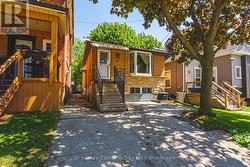13 EAST 21ST STREET  Hamilton (Eastmount), ON L8V 2T3