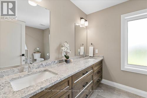 8 Stonefield Drive, Woolwich, ON - Indoor Photo Showing Bathroom