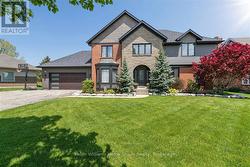 8 STONEFIELD DRIVE Woolwich, ON N0B 2V0