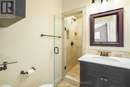 21 Poplar Crescent, Oro-Medonte, ON - Indoor Photo Showing Bathroom