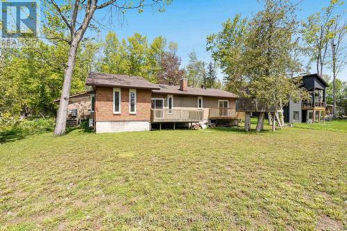 21 Poplar Crescent, Oro-Medonte, ON - Outdoor With Deck Patio Veranda