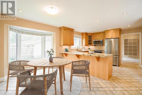 Virtually Staged - 21 Poplar Crescent, Oro-Medonte, ON - Indoor Photo Showing Kitchen