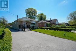 1135 ISLINGTON AVENUE Toronto, ON M8Z 4S3
