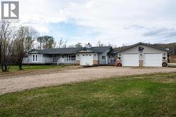 3622-3632 208 Road Dawson Creek, BC V1G 5A1