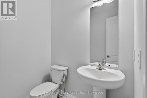 175 St Joseph Road, Kawartha Lakes (Lindsay), ON - Indoor Photo Showing Bathroom
