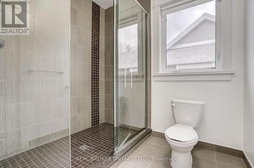 6237 Perth Street, Ottawa, ON - Indoor Photo Showing Bathroom