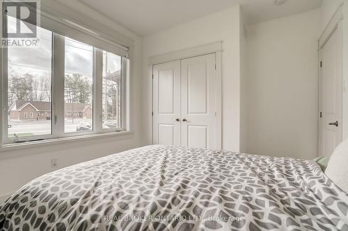 6237 Perth Street, Ottawa, ON - Indoor Photo Showing Bedroom