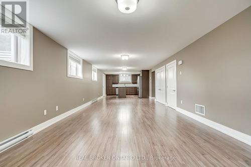 6237 Perth Street, Ottawa, ON - Indoor Photo Showing Other Room