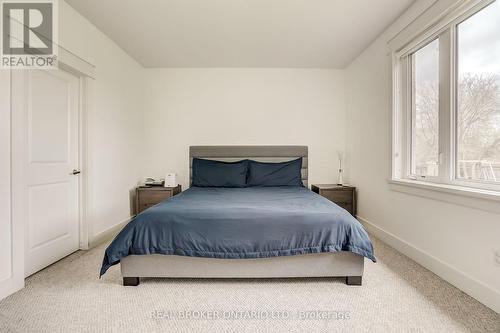 6237 Perth Street, Ottawa, ON - Indoor Photo Showing Bedroom