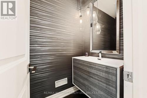 Main Level 2 Pc Bath - 1448 Four Mile Creek Road, Niagara-On-The-Lake (Virgil), ON - Indoor