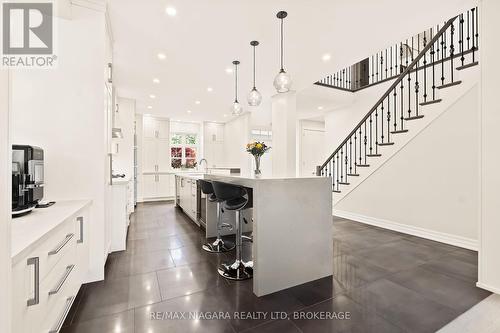 1448 Four Mile Creek Road, Niagara-On-The-Lake (Virgil), ON - Indoor Photo Showing Other Room