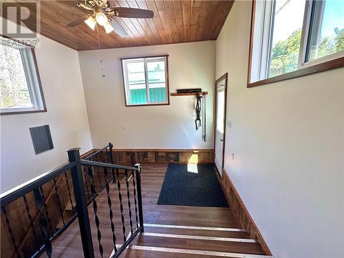 336 6Th Concession Road W, Tehkummah, Manitoulin Island, ON - Indoor Photo Showing Other Room