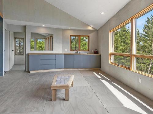 564 Hematite Road, Atikokan, ON - Indoor