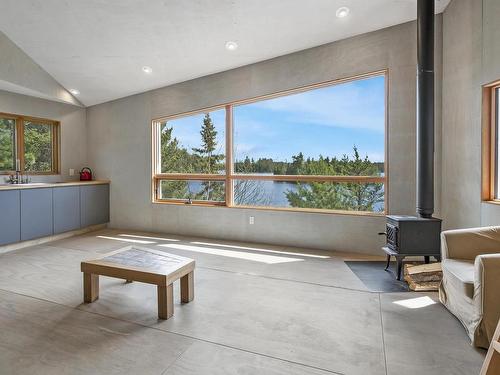 564 Hematite Road, Atikokan, ON - Indoor