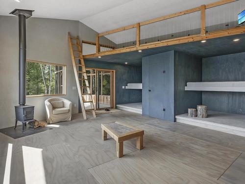 564 Hematite Road, Atikokan, ON - Indoor Photo Showing Other Room