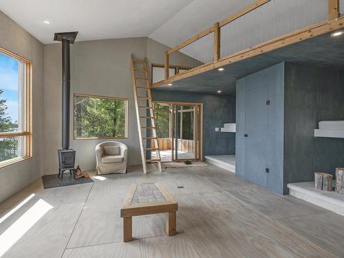 564 Hematite Road, Atikokan, ON - Indoor Photo Showing Other Room