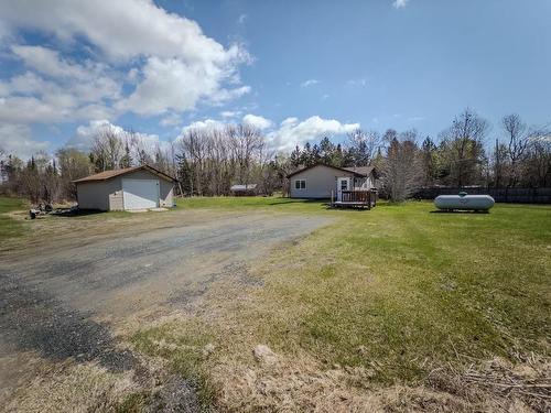 5 Tallieu, Kenora, ON - Outdoor