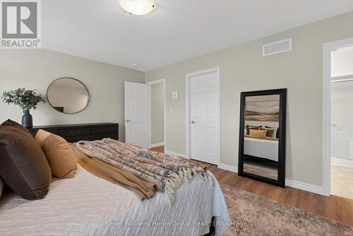 187 Lake Breeze Drive, Ashfield-Colborne-Wawanosh (Colborne), ON - Indoor Photo Showing Bedroom