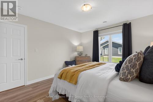 187 Lake Breeze Drive, Ashfield-Colborne-Wawanosh (Colborne), ON - Indoor Photo Showing Bedroom