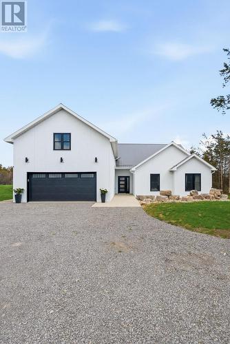 Classic Style w/modern amenities\\ central air - 2654 County Road 5, Prince Edward County (Sophiasburg Ward), ON - Outdoor