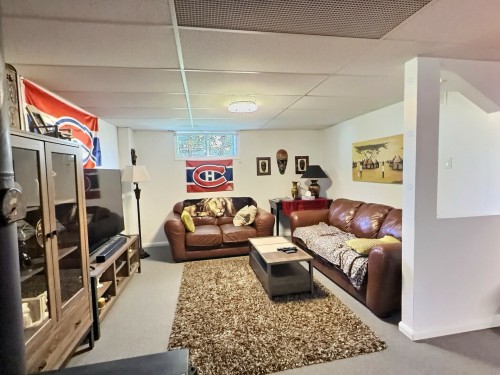 Living Room - 53 Carré Roberge, Saint-Bruno-De-Guigues, QC - Indoor