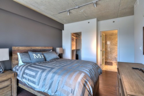 Master Bedroom - 703-288 Rue Ann, Montréal (Le Sud-Ouest), QC - Indoor Photo Showing Bedroom