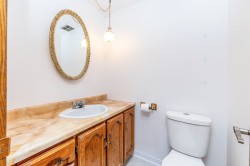 Powder room - 