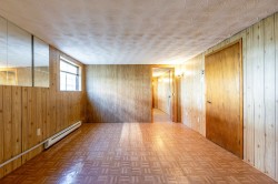 Family Room - 
