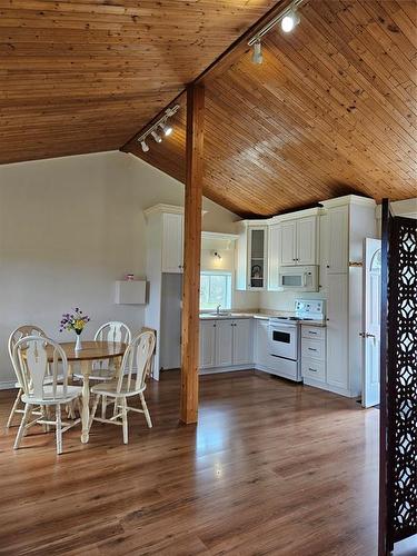 797-799 Main Road, Pouch Cove, NL 